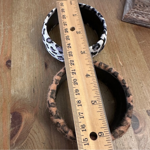 Leopard Cheetah Animal Print Wooden Black Bangle Gold Cuff Bracelet Set Costume - Picture 5 of 9